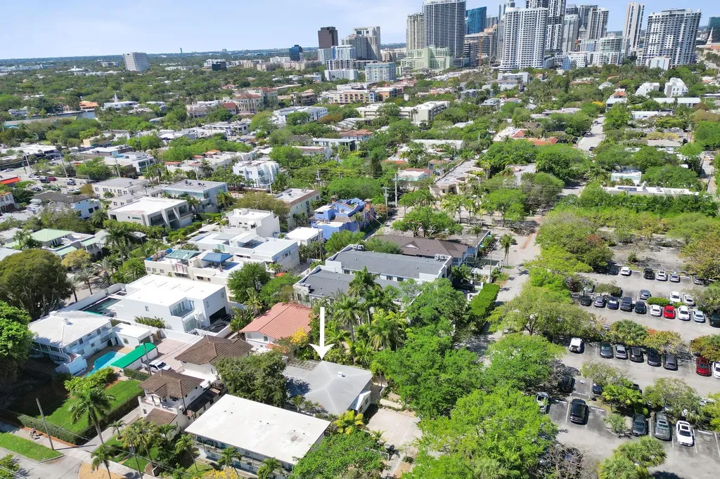 1524 SE 1st Street Fort Lauderdale FL 33301