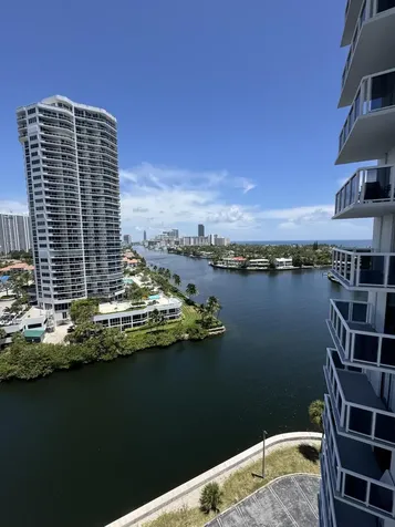 20515 E Country Club Drive Miami FL 33180