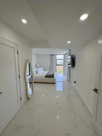 20515 E Country Club Drive Miami FL 33180