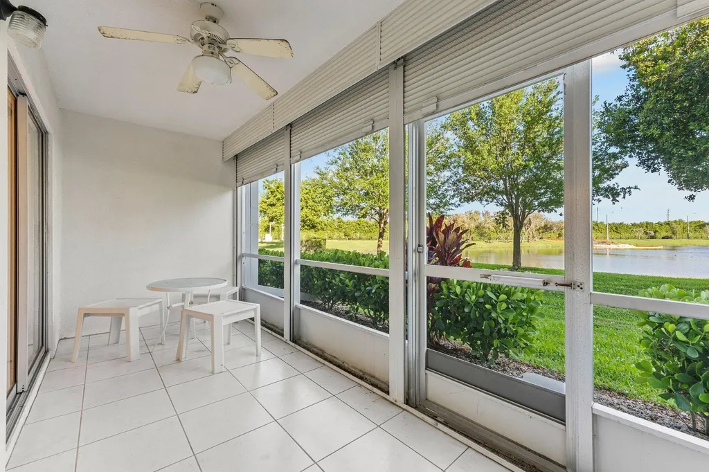1047 Lincoln C Boca Raton FL 33434