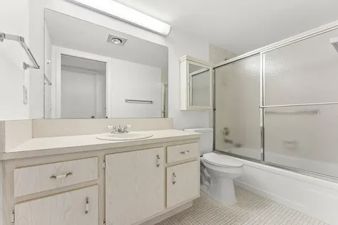 1047 Lincoln C Boca Raton FL 33434