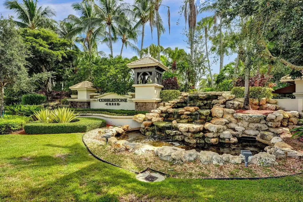 8685 Cobblestone Point Circle Boynton Beach FL 33472