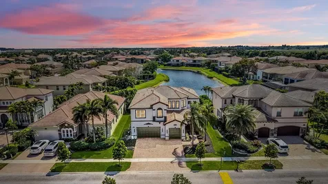 8685 Cobblestone Point Circle Boynton Beach FL 33472