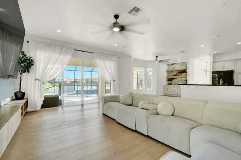 8685 Cobblestone Point Circle Boynton Beach FL 33472