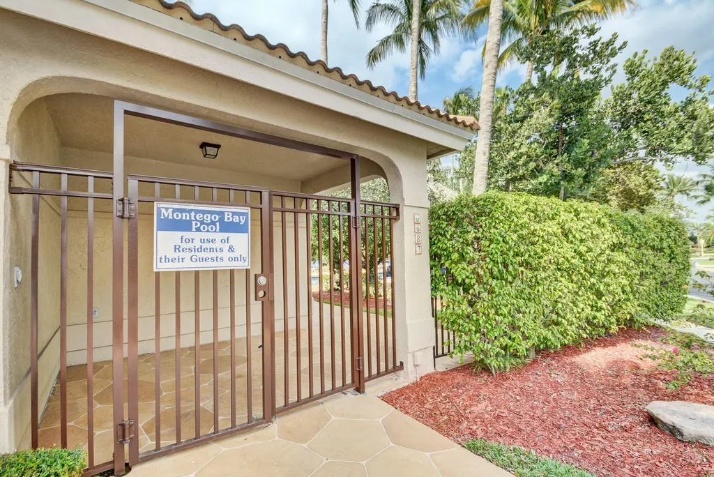 6752 Montego Bay Boulevard Boca Raton FL 33433