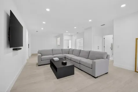 6752 Montego Bay Boulevard Boca Raton FL 33433