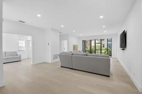 6752 Montego Bay Boulevard Boca Raton FL 33433