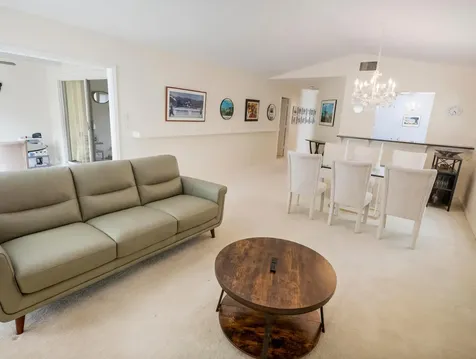 6776 SE Yorktown Drive Hobe Sound FL 33455