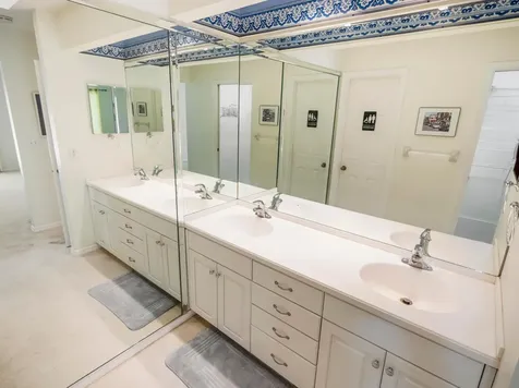 6776 SE Yorktown Drive Hobe Sound FL 33455