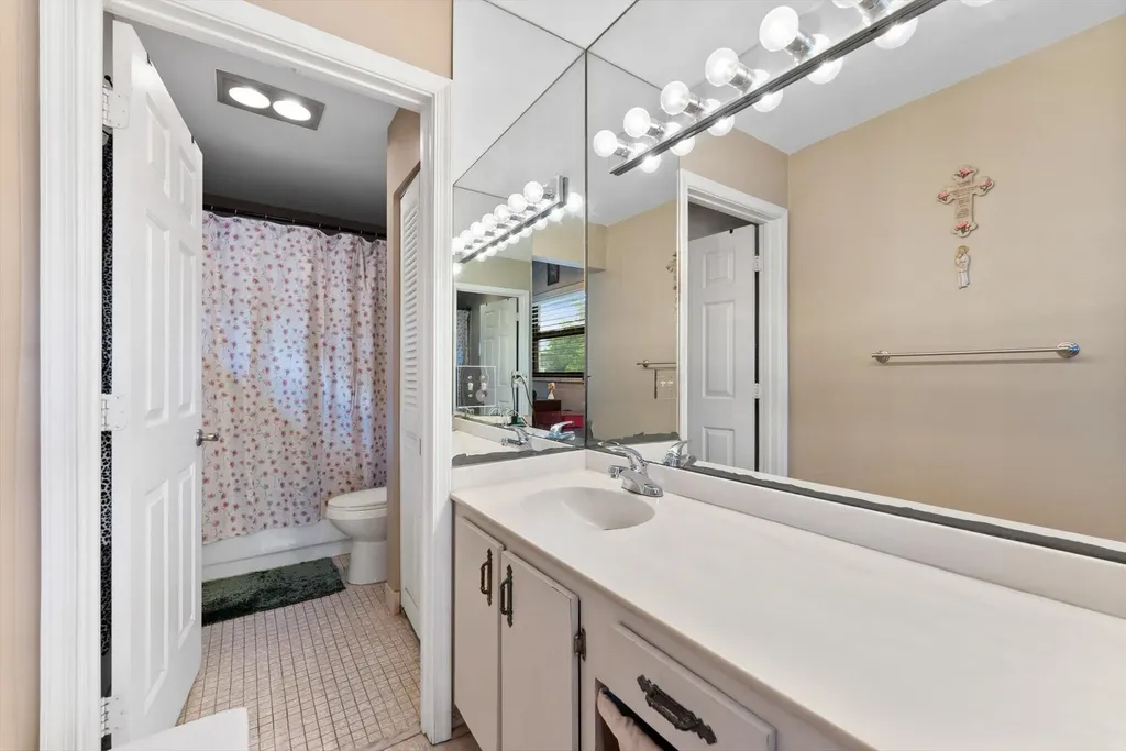 3122 SW 20th Terrace Delray Beach FL 33445