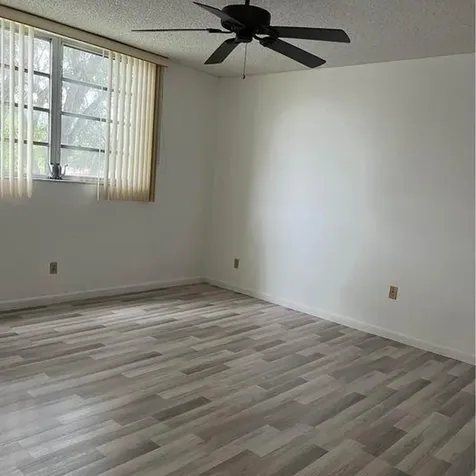 5750 NW 64th Avenue Tamarac FL 33319
