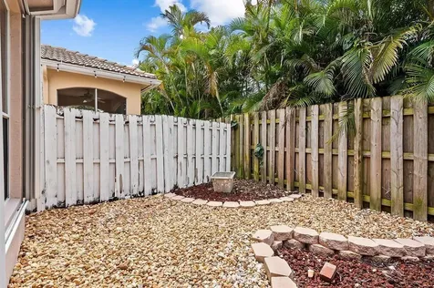 9728 Vineyard Court Boca Raton FL 33428