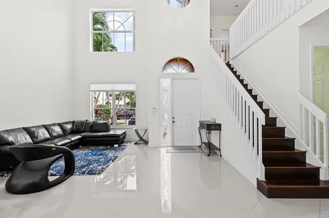 9728 Vineyard Court Boca Raton FL 33428