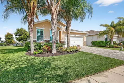7246 SE Pine Valley Court Hobe Sound FL 33455