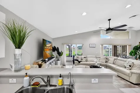 7207 Modena Drive Boynton Beach FL 33437