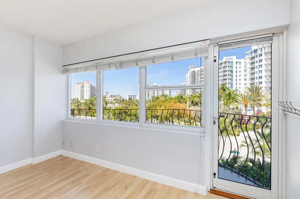3250 NE 28th Street Fort Lauderdale FL 33308