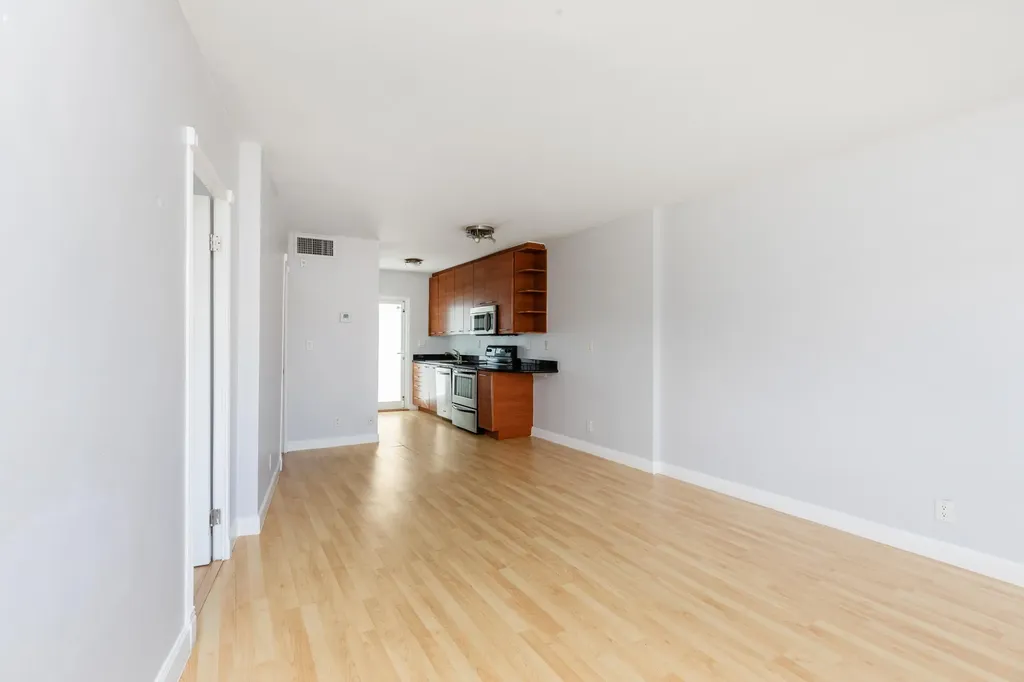 3250 NE 28th Street Fort Lauderdale FL 33308