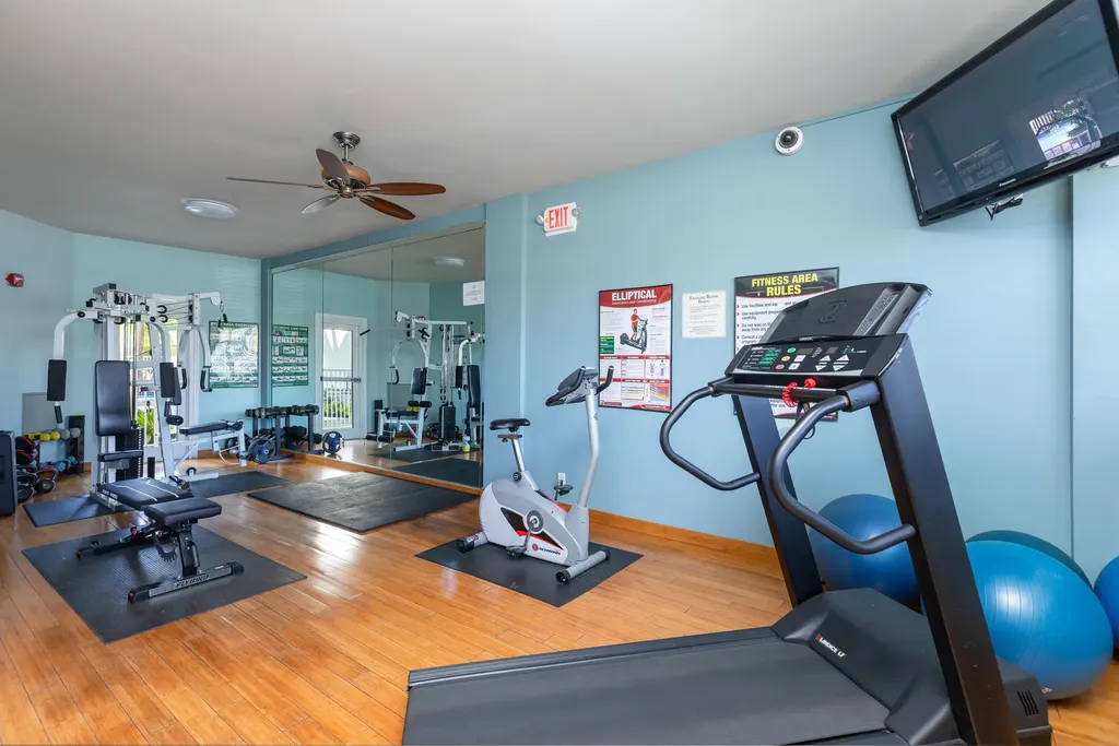 3250 NE 28th Street Fort Lauderdale FL 33308