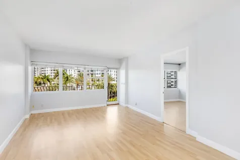 3250 NE 28th Street Fort Lauderdale FL 33308