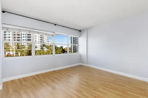 3250 NE 28th Street Fort Lauderdale FL 33308