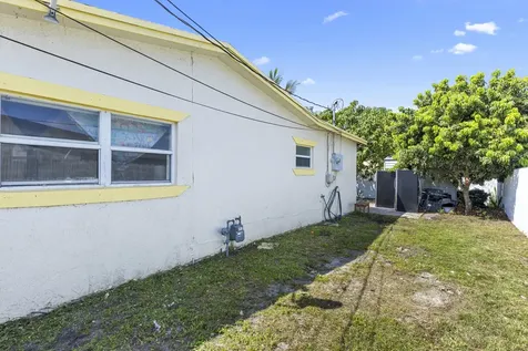 1531 NW 63rd Avenue Sunrise FL 33313
