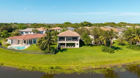 9590 Eden Roc Court Delray Beach FL 33446