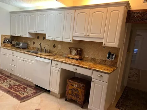 2057 Cambridge C Deerfield Beach FL 33442