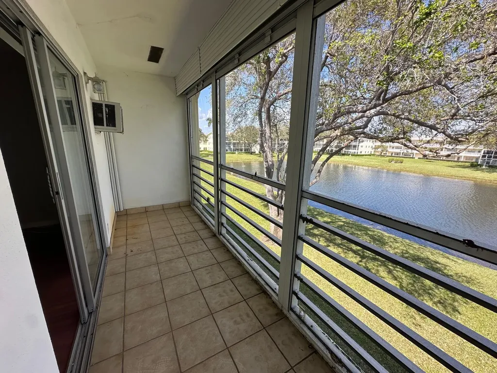 119 Dorset Boca Raton FL 33434