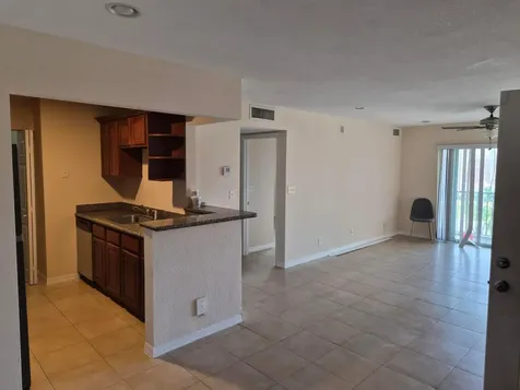2810 NW 55th Avenue Lauderhill FL 33313