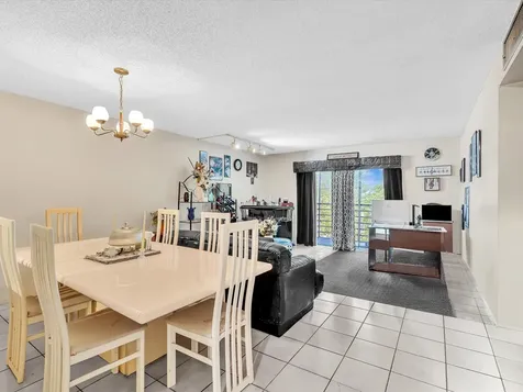 2800 NW 56th Lauderhill FL 33313