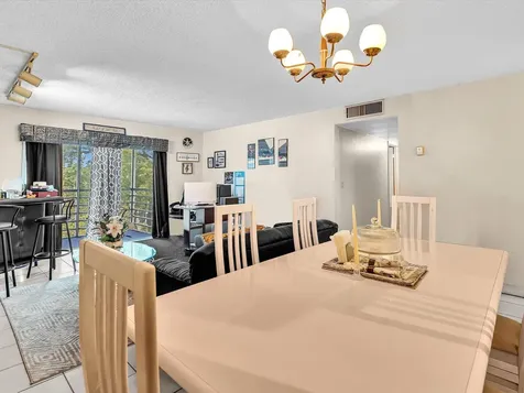 2800 NW 56th Lauderhill FL 33313