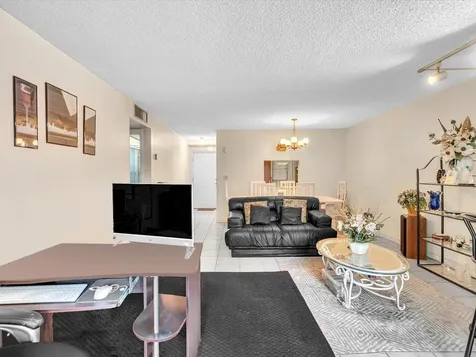 2800 NW 56th Lauderhill FL 33313