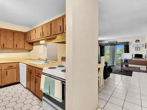 2800 NW 56th Lauderhill FL 33313