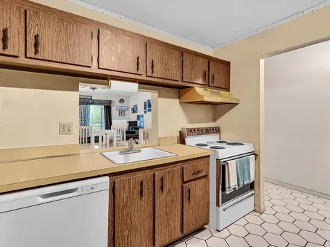 2800 NW 56th Lauderhill FL 33313