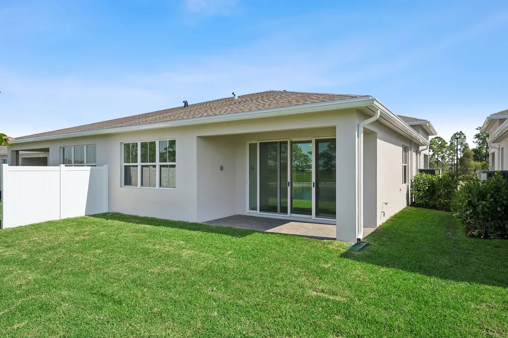 10083 NW Dreamweaver Road Port St Lucie FL 34987