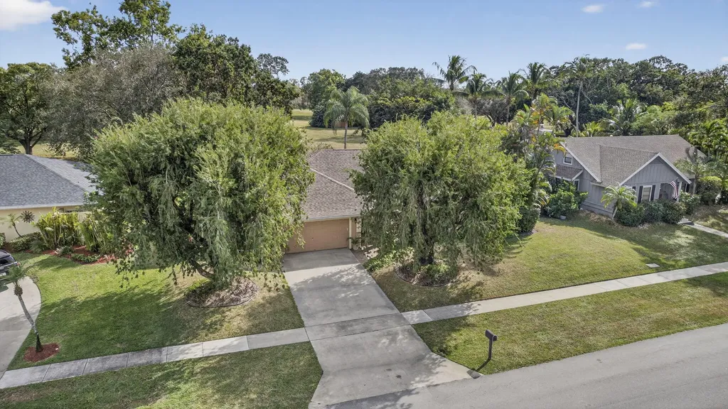 1776 The 12th Fairway Wellington FL 33414
