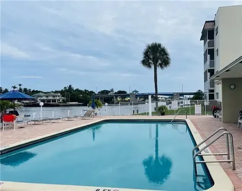 624 Snug Harbor Drive Boynton Beach FL 33435