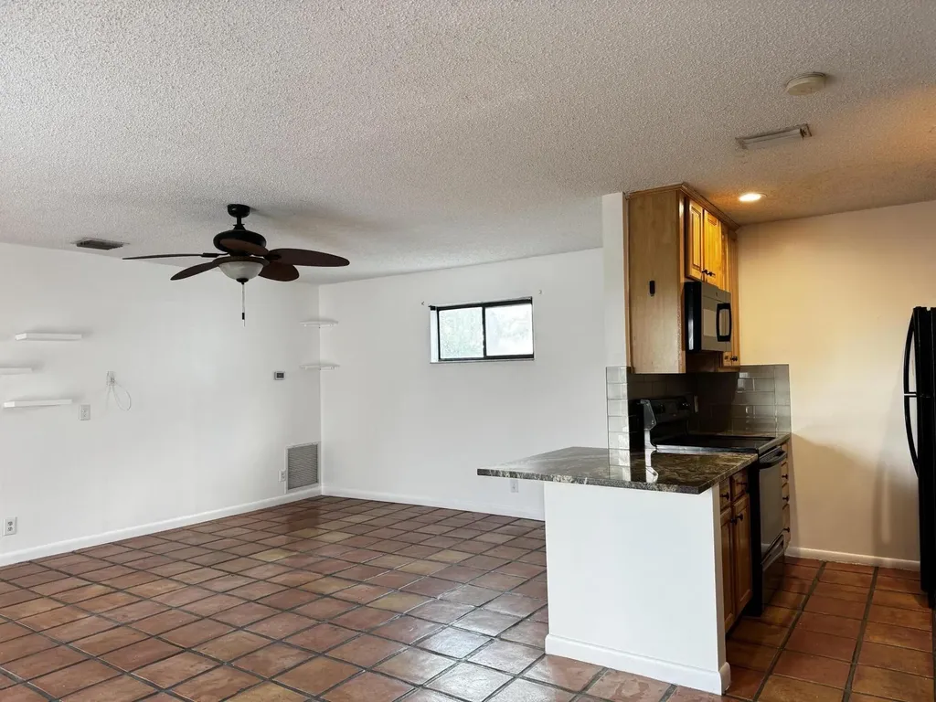 24 Crossings Circle Boynton Beach FL 33435