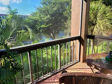 955 Egret Circle Delray Beach FL 33444