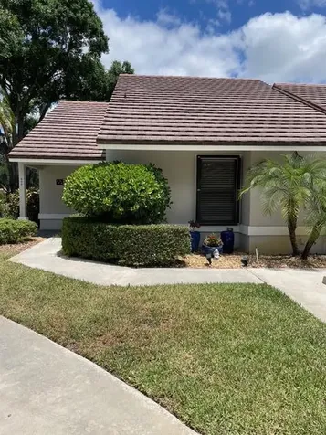800 Kintyre Court Palm Beach Gardens FL 33418