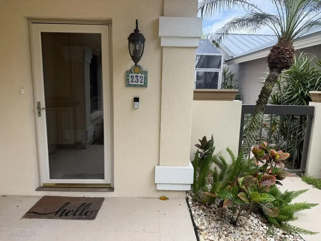 232 E River Park Drive Jupiter FL 33477