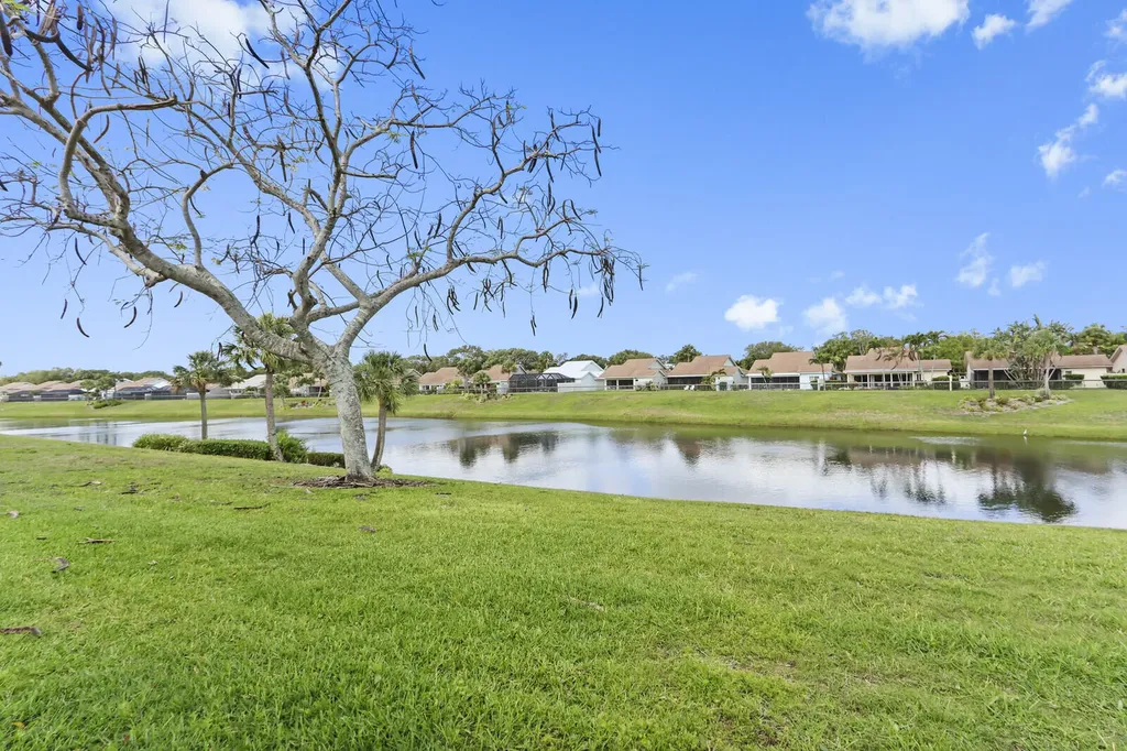 232 E River Park Drive Jupiter FL 33477