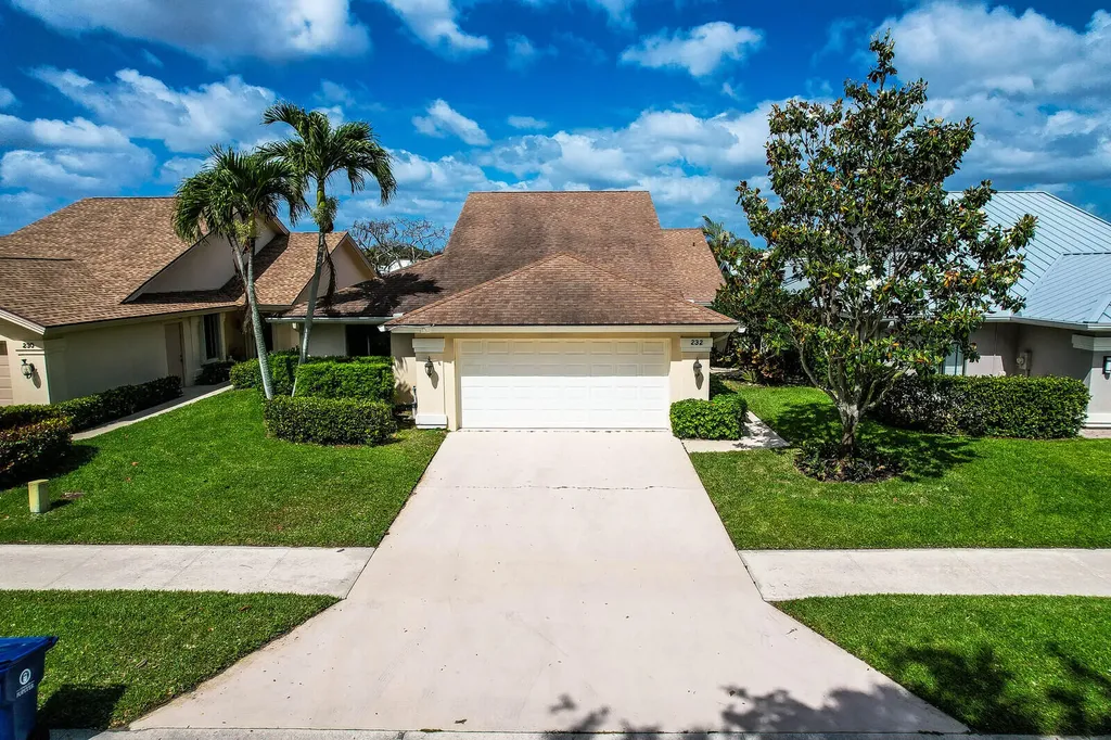 232 E River Park Drive Jupiter FL 33477