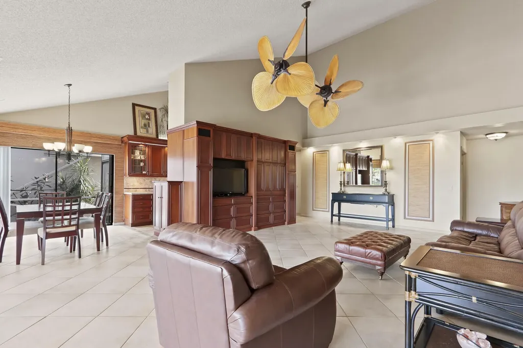 232 E River Park Drive Jupiter FL 33477