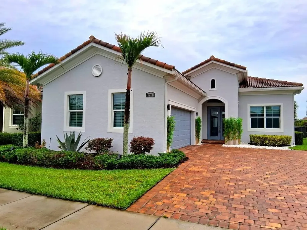 22001 SW Tivolo Way Port St Lucie FL 34986
