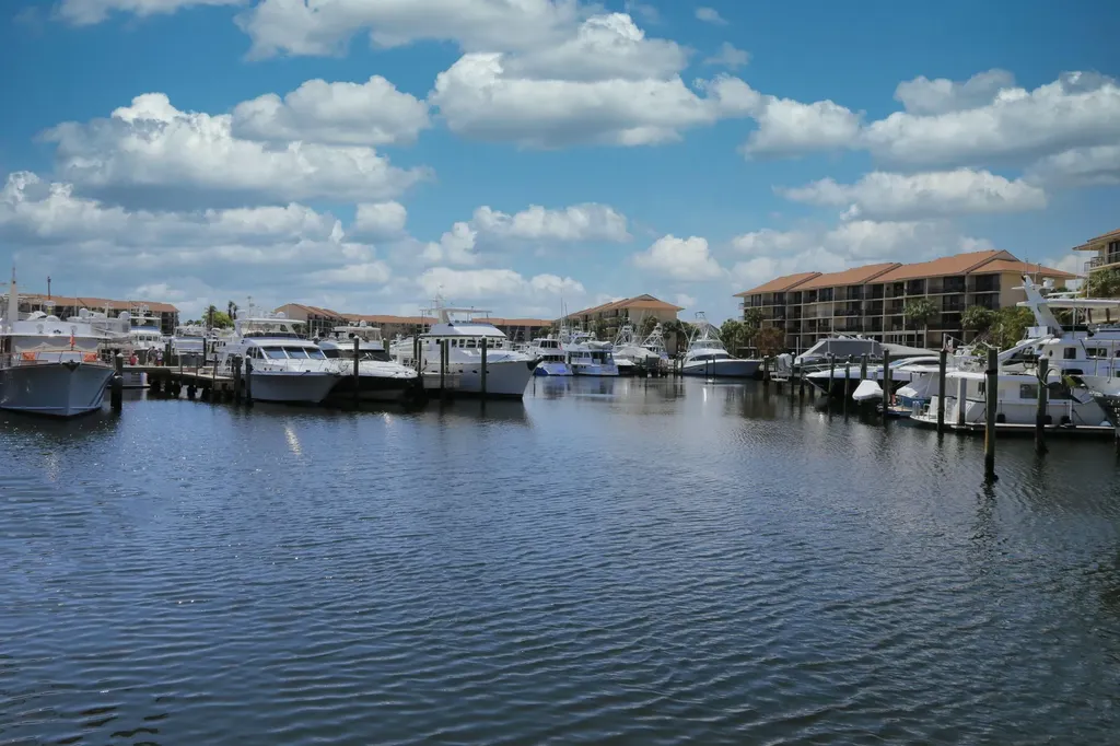 1501 Marina Isle Way Jupiter FL 33477