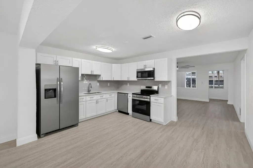 2849 SW 10th Street Fort Lauderdale FL 33312