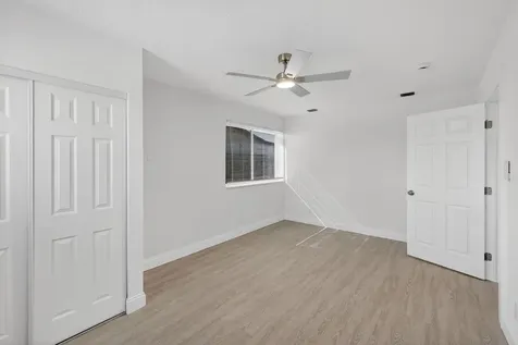 2849 SW 10th Street Fort Lauderdale FL 33312