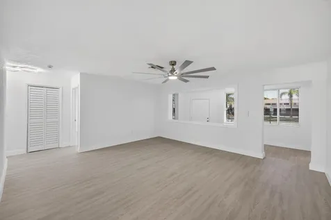 2849 SW 10th Street Fort Lauderdale FL 33312