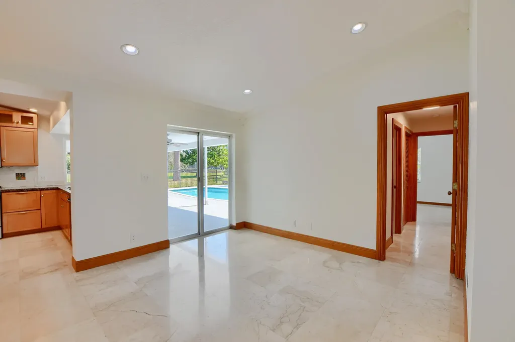 2334 Timbercreek Circle NW Boca Raton FL 33431